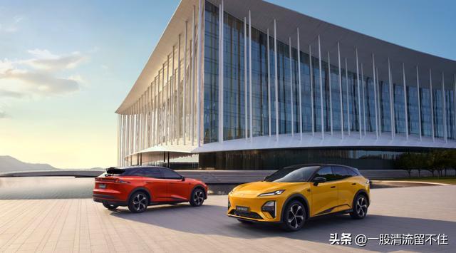 深蓝 S07 华为乾崑长续航版智能加持开元棋牌630km 续航适配多元出行(图4) 深蓝 S07 华为乾崑长续航版智能加持开元棋牌630km 续航适配多元出行(图4)